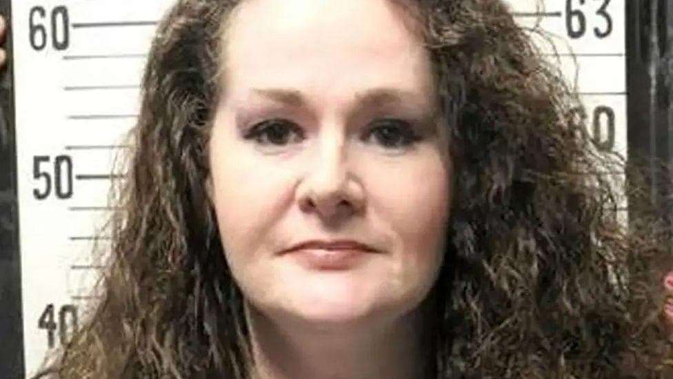 Tennessee governor declines to halt execution of state's lone woman on death row