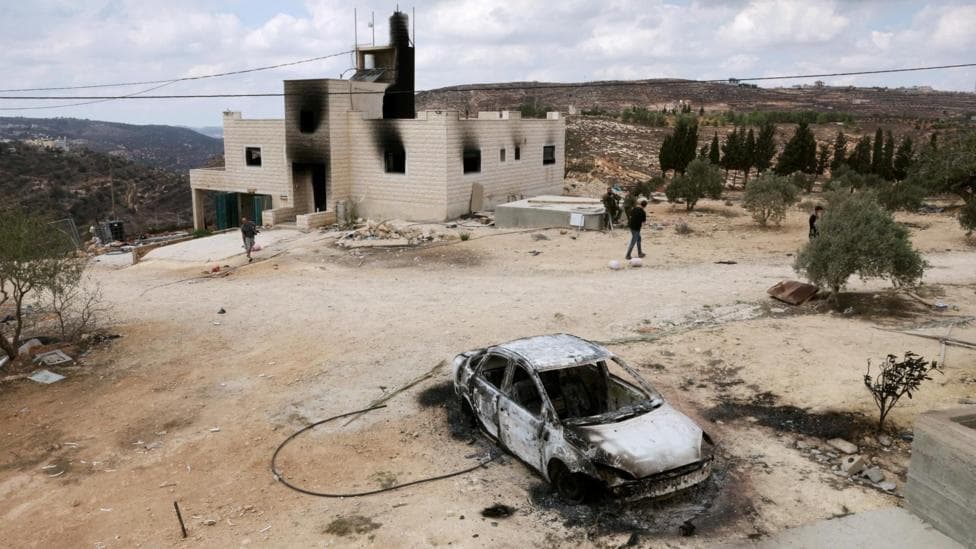 Israeli settlers attack West Bank village and block Palestinian family's return home